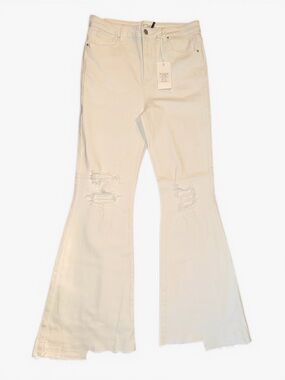 Risen High Rise Flare Jeans Size 15/32 NWT | White Distressed Bell Bottom Denim